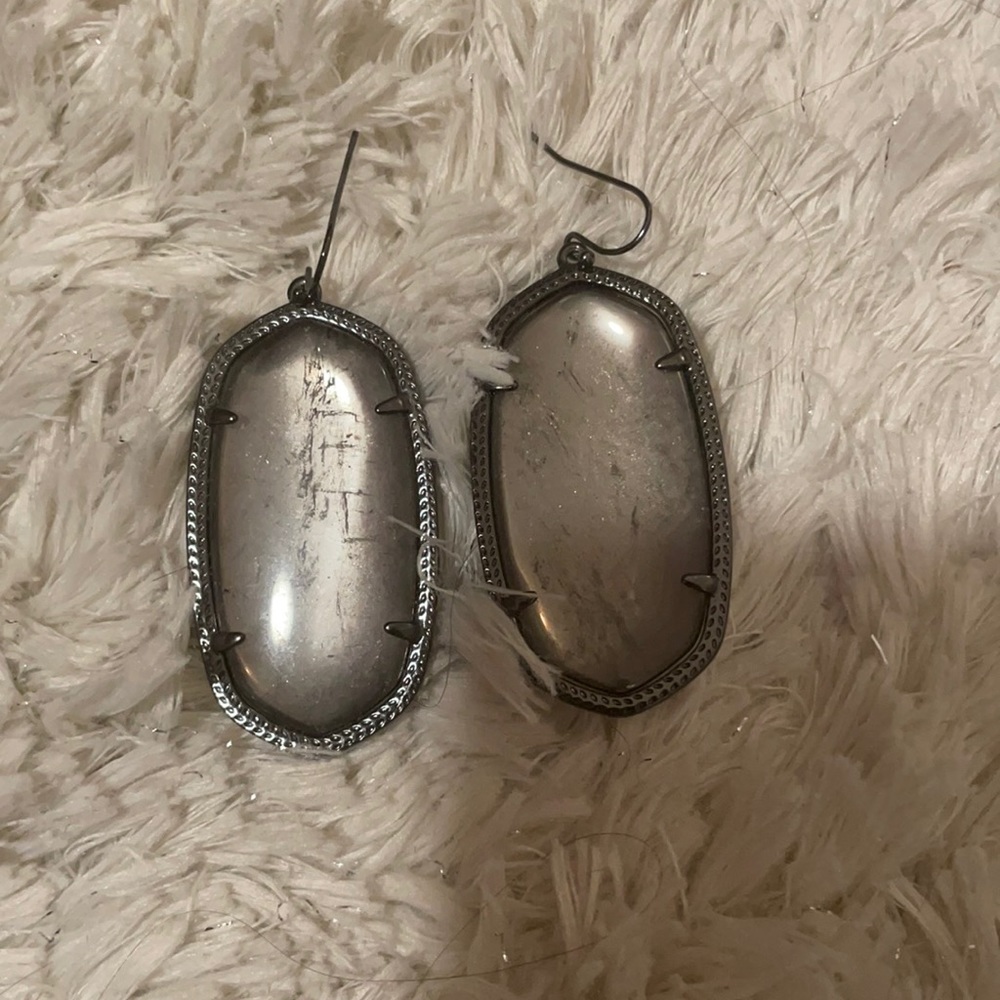 Kendra Scott Danielle limited editn slate earrings
